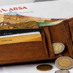 Money in Dubai: Admin, Banking, Tax, Bills, and ID