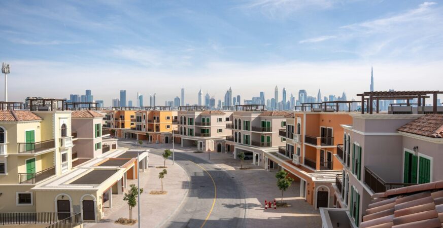 buy property in dubai